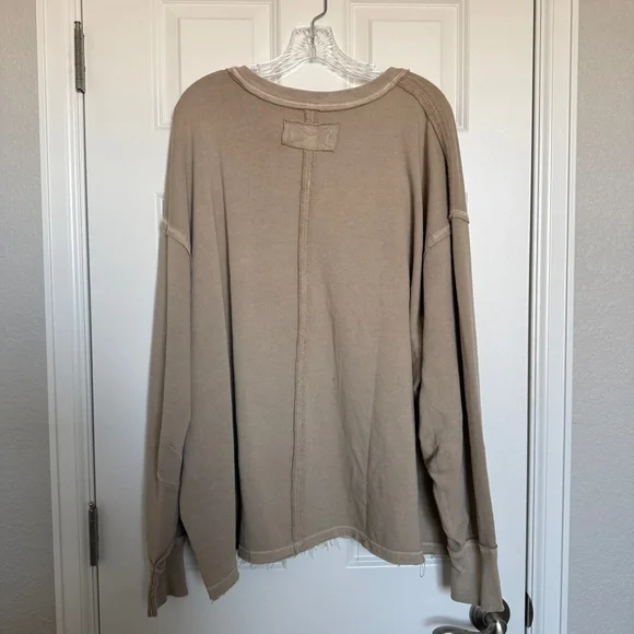 We the Free Venice V-Neck Sweatshirt, Fossil Island, L, NWT - Picture 14 of 16